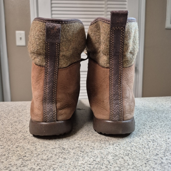 Chacos Brown Outdoor Boots Suze 8 - Picture 5 of 10